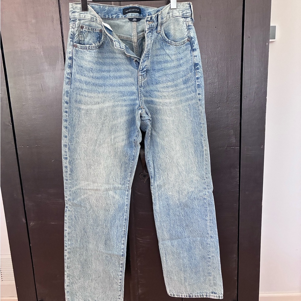 Aeropostale Women’s 90s Baggy Light Blue Jeans